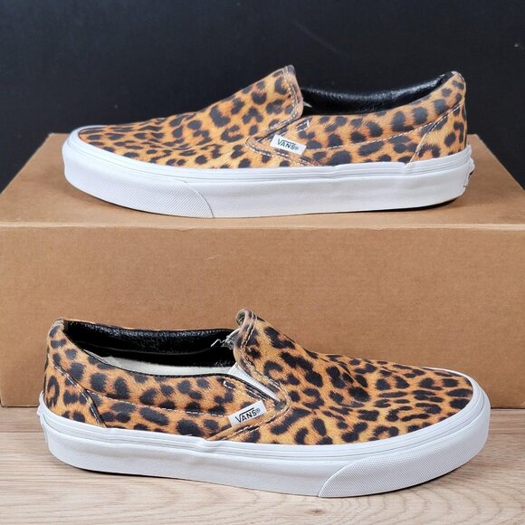 Vans Classic Slip On Shoes Womens 8.5 Leopard Cheetah Print Animal White Skate - Picture 1 of 8